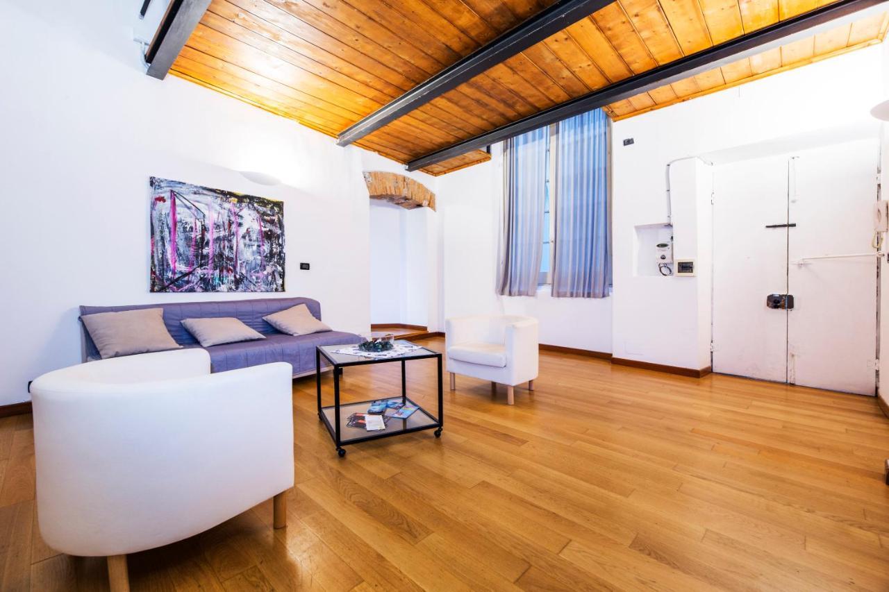 Aurea House By 24 Apartment